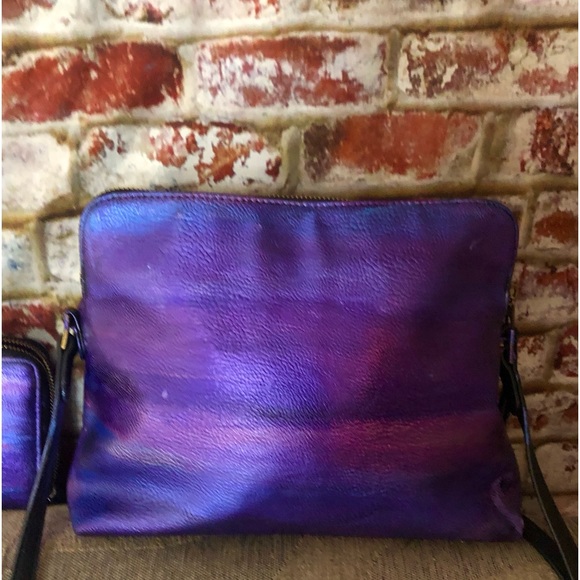 Universal Thread Metallic Rainbow Multi Colored Leather Crossbody Bag - Picture 8 of 8